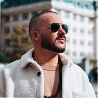 200+ "Ben Do" profiles