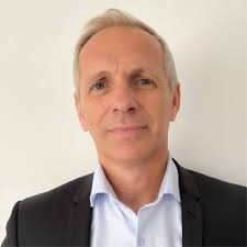 Thomas Ferrier sur LinkedIn : Présent pour vous servir (sans renverser)  dimanche, lundi et mardi !