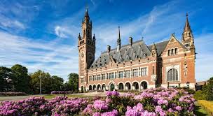 But, if you guessed that they weigh the same, you're wrong. The Peace Palace Is Located In Which Trivia Questions Quizzclub
