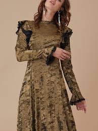 Kadifenin Buyusu Kesfedin Https Www Kayra Com Tr P 15969 Kollari Volanli Kadife Elbise Gold A8 23029 Elbise Kadife