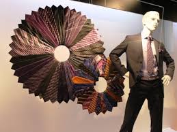 Não apenas hoje, mas todos os dias, você é merecedor das homenagens mais efusivas, pois você é o melhor dos pais, um marido perfeito, um companheiro como não há igual! Decoracao De Vitrine Para O Dia Dos Pais Fotos