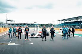 Teams from all round the world compete ​for the chance to be crowned the f1 in schools™ world champions. Zueabcwfh9rnjm