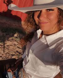 Naomi Lynn Johnson (@nlcreationsphotography) • Instagram photos and videos