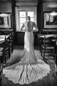 Für die begleitung bei der standesamtlichen hochzeit oder vielleicht doch noch beim feiern oder schon ab dem getting ready. Getting Ready Hochzeit Pilgrim Foto Fotograf Und Hochzeitsfotograf