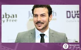 طلب الفنان السوري باسل خياط، من جمهوره الدعاء لوالده سمير الخياط، والذي توفى أمس واستقبل الفنان باسل الخياط عددًا من التعليقات من جمهوره، بعدما أعلن عن وفاة والده عبر. Ù…Ø³Ù„Ø³Ù„Ø§Øª Ø¨Ø§Ø³Ù„ Ø®ÙŠØ§Ø· 2017 ÙƒÙ†Ø¬ ÙƒÙˆÙ†Ø¬