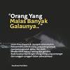 Sofyan bingung sekali, ia sama sekali tidak mengingat materi yang akan digunakan untuk test besok. 3