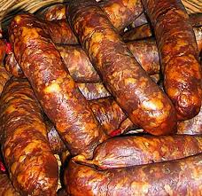 Piper negru si rosu macinat. CarnaÈ›i De Porc FÄƒcuÈ›i La Topor Ca N Bucovina ReÈ›etÄƒ TradiÈ›ionalÄƒ