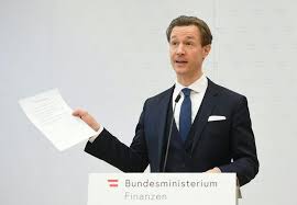 Finanzminister gernot blümel (aktuelle seite). Die Verdachtsmomente Gegen Blumel Und Wie Dieser Hofft Im Amt Bleiben Zu Konnen Lobbying Korruption Derstandard At Inland