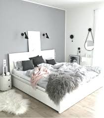 Camera da letto vintage anni 60 testata letto giroletto mobile anni 70 su secondamano it. Piu Sicurezza E Comfort Con Sistemi Radio Intelligenti Camera Da Letto Idee Disegni Camera Da Letto Ragazza Idee Camera Da Letto Ikea