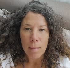 Good day. My name is Denise, i 29 years old and i am a Qualified Female  carer with more than 5 years experience. I have got distinctions in both my  Practicals and