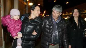 Carmelo abbate est journaliste au magazine panorama et écrivain. Paolo Rossi Chi Sono E Cosa Fanno I Figli Dell Ex Campione Del Mondo