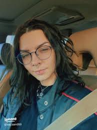 Meet Sam: Your New Friend in Fashion and Coffee!