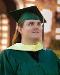 Today's student spotlight comes from recent LTS graduate Austin Gaw. Austin  tells us about his extensive language learning background and how it lead  to language teaching. Read now at  https://blogs.uoregon.edu/linglts/2024/10/04/student-spotlight ...