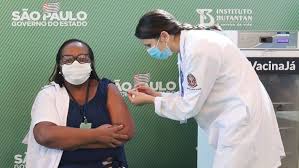 Ele é necessário porque alguns países exigem o documento para a entrada em seu território. Brasil Comeca A Vacinacao Contra Covid 19 Veja Quais Acoes Se Beneficiam Investimentos E Investidor