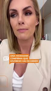 Após surgirem boatos de que a Justiça negou o pedido de divórcio de An...