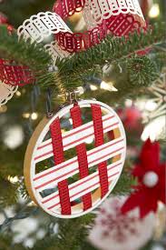 So xmas is my least favourite holiday, and i know i'll probably get some flak for that, but hear me out for a second. 50 Unique Christmas Tree Decoration Ideas And Themes 2020