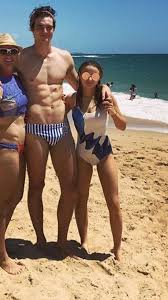 He is known for his roles in netflix's the kissing booth teen film franchise and the hbo series euphori. Pin On Valentin S Day