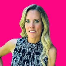 Lisa Steelman's Instagram, Twitter & Facebook