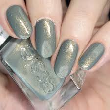 Deze komt ook uit de enchanted collectie. Nail Polish Society Essie Gel Couture Enchanted Collection