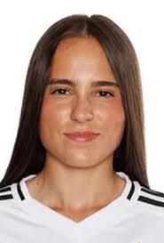 Bea Vélez, Beatriz Vélez Ortiz