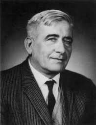 Henry Mann's Instagram, Twitter & Facebook