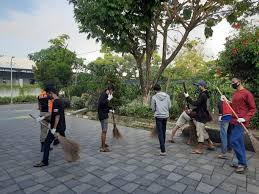 Lowongan kerja tukang sapu jalan surabaya. 25 Orang Pelanggar Protokol Kesehatan Dikirim Ke Liponsos Keputih Lenteratoday Com