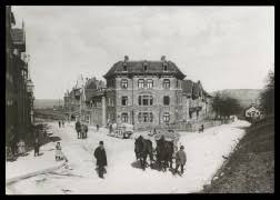 Schon von hause aus begütert 1909 dankte ihm die stadt stuttgart durch die ehrenbürgerwürde nicht nur für sein jahrzehntelanges mäzenatentum, sondern insbesondere auch für. Stadtlexikon Stuttgart