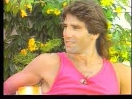 A famous soccer player in 80s and 90s. Renato Gaucho E Suas Juras De Amor Ao Flamengo Youtube