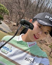 오랜만에 셀카피드⭐️☺️ . . . #흑발#어색어색 #ping#삼천리 @lynxkorea_official