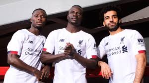 Kinder trikot home adidas arsenal fc 19/20. Fc Liverpool So Sieht Das Neue Auswartstrikot Der Reds Aus Goal Com