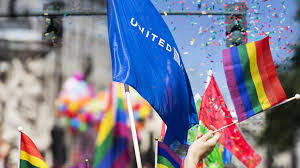 Tons of people use the rainbow flag to represent the lgbtq community, but it's not the only flag that people in the community connect with. Engagement Fur Die Lgbtq Community United Airlines