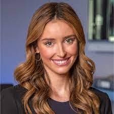 Isabella Pitts's Instagram, Twitter & Facebook