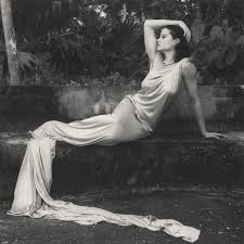 Opening of 'The Perfect Medium' by Robert Mapplethorpe - The Eye ...