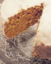 Decoupe Gateau Aux Carottes Et Glacage A L Orange Cuisine Patisserie Dessert Gourmandise Gateau Gateaux Alsace Hautrhin Sundgau Grandest Legume L