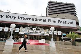 Jiri bartoska (festival president ), karel och (artistic director), eva zaoralová (correspondent in france). Mezinarodni Filmovy Festival Karlovy Vary 2021 Idnes Cz