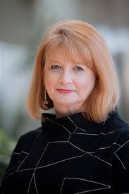 Elaine Durham's Instagram, Twitter & Facebook