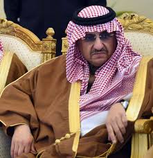 محمد بن نایف بن عبدالعزیز بن عبدالرحمن بن فیصل بن ترکی بن عبدالله بن محمد بن سعود بن محمد بن مقرن آل سعود ولیعهد سابق عربستان سعودی ، معاون دوم نخست‌وزیر و وزیر کشور سابق عربستان سعودی است. Ø§Ù„ØªØ§ÙŠÙ…Ø² Ø¨Ø§ÙŠØ¯Ù† ÙŠÙˆØ§Ø¬Ù‡ Ø¶ØºÙˆØ· Ù„Ù…Ø³Ø§Ø¹Ø¯Ø© Ù…Ø­Ù…Ø¯ Ø¨Ù† Ù†Ø§ÙŠÙ Ø¨Ø§Ù„Ø³Ø¹ÙˆØ¯ÙŠØ© Ø´Ø¨ÙƒØ© Ø±ØµØ¯ Ø§Ù„Ø¥Ø®Ø¨Ø§Ø±ÙŠØ©