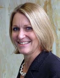 Catherine Duck's Instagram, Twitter & Facebook