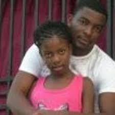 Carline Sanon's Instagram, Twitter & Facebook