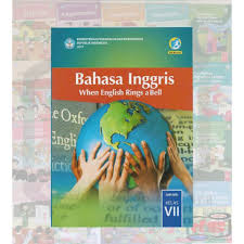 Shiva met lia her old friend on the way to her office. Buku Kelas 7 Bahasa Inggris Kurikulum 2013 Edisi Revisi 2017 When English Ring S A Bell Shopee Indonesia