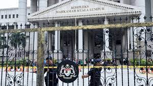 The high court tries to solve cases related to both civil and criminal matters. Ancaman Bom Palsu Di Mahkamah Jalan Duta Mynewshub