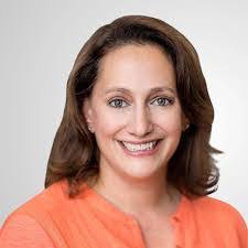 Lisa Callender's Instagram, Twitter & Facebook