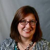 Kristin Ringler's Instagram, Twitter & Facebook