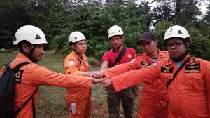 Entdecke rezepte, einrichtungsideen, stilinterpretationen und andere ideen zum ausprobieren. Lima Hari Dicari Karyawan Tambang Pt Pama Masih Misterius Niaga Asia