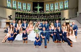 Joe And Kendra S Wedding Album The Duggar Family Duggar Wedding Duggars Duggar Girls