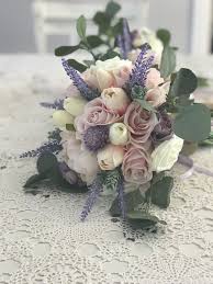 Only with wedding flower courses,wedding flower displays and wedding flower gallery, can you hold a good ceremony or party. Rustic Wedding Bouquet With Tulips Roses And I Lavender Flower Bouquet Wedding Wedding Flowers Tulips Spring Wedding Bouquets
