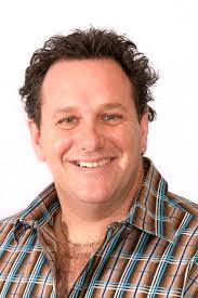 David Barry's Instagram, Twitter & Facebook