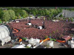 Tickets snollebollekes live in concert: Snollebollekes 538 Koningsdag 2019 Links Rechts Youtube