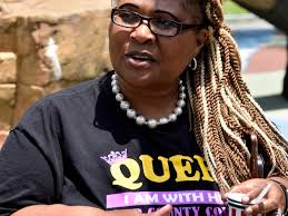 Belinda Queen's Instagram, Twitter & Facebook