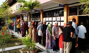 Kuala lumpur, april 26 — the christian federation of malaysia has called upon all political parties in the country to focus on issues affecting malaysia, and to avoid any strategies that. Malaysia Election 2018 Results 15 Million Voters Head To The Polls World News Express Co Uk